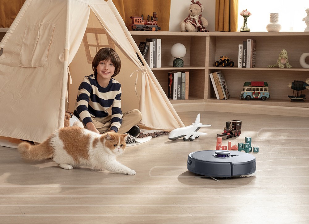 Narwal Freo Z10 Ultra Robot Vacuum with Self-emptying Base Station, 18,000Pa Suction, AI Vision, DirtSense Technology, Tangle-free Brush, 45-75°C Hot Water Wash, LDS Navigation, 8N Mopping, Gray