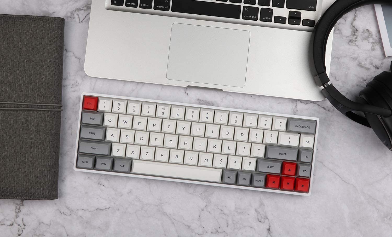 Refurbished Skyloong GK68 68keys 65% Gasket RGB Hot-Swappable Bluetooth Mechanical Keyboard Gateron Yellow Switch - White