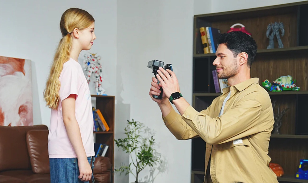 Creality CR Scan Otter Lite 3D-Scanner, 0,05 mm Genauigkeit, Objekte zwischen 20-2000 mm, 24-Bit-Vollfarbscannen, Gesichts- und Körperscan