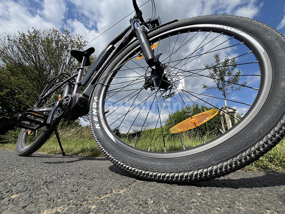 Touroll MA2 Electric Bike, 250W Mid-Drive Motor, 36V 13Ah Battery, 27.5” Tires, 25km/h Max Speed, 100km Max Range, Hydraulic Disc Brake, Suspension Fork with Lockout, Shimano 7-speed - Grey