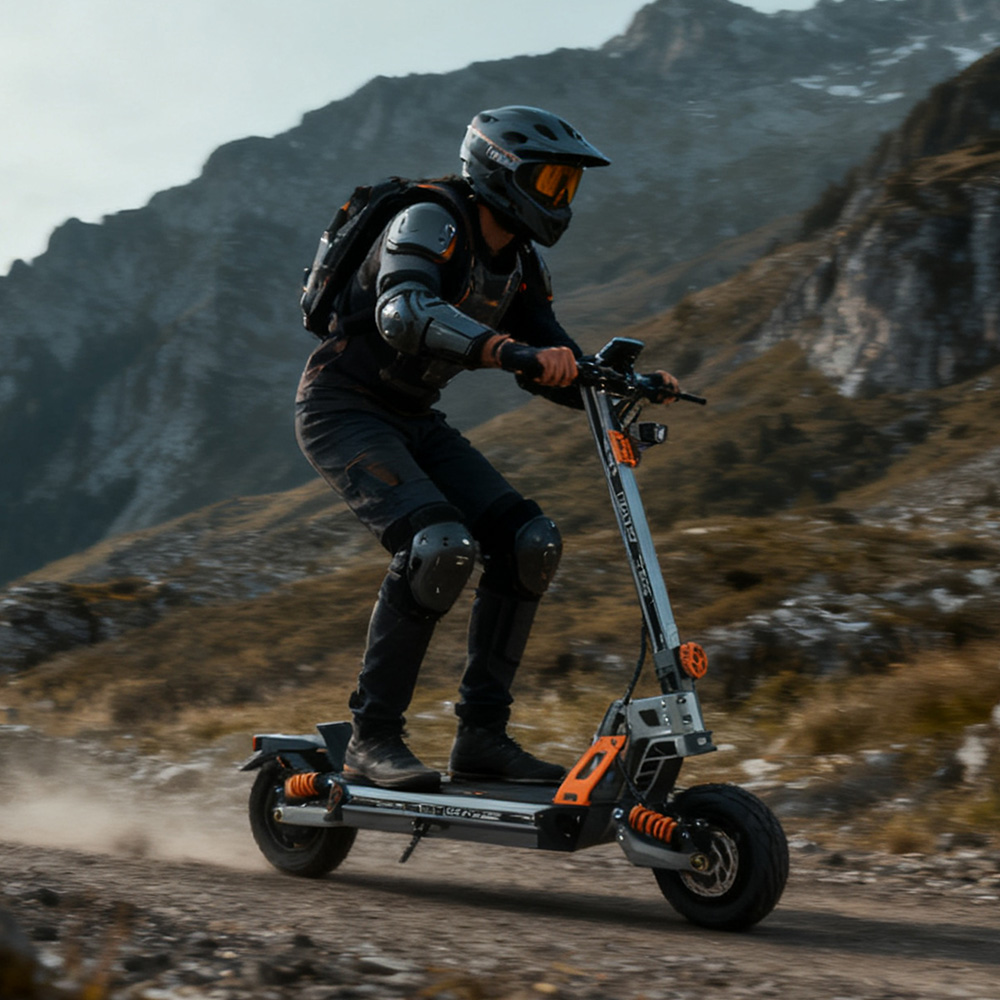 GELEIPU GT EVO elektromos robogó, 1600 W*2 motor, 60 V 36 Ah akkumulátor, 11 hüvelykes gumik, 86 km/h maximális sebesség, 95 km hatótáv, hidraulikus fékek, hidraulikus rugós lengéscsillapító