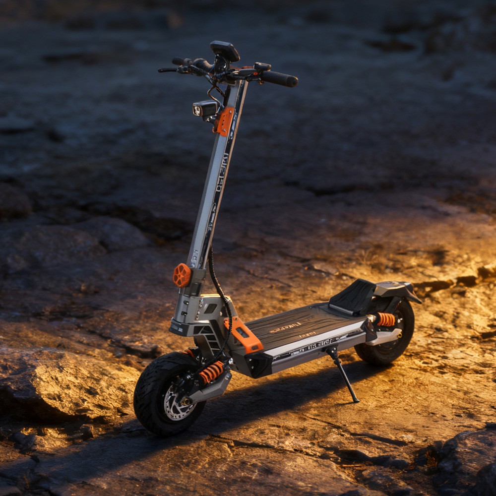 GELEIPU GT EVO elektromos robogó, 1600 W*2 motor, 60 V 36 Ah akkumulátor, 11 hüvelykes gumik, 86 km/h maximális sebesség, 95 km hatótáv, hidraulikus fékek, hidraulikus rugós lengéscsillapító