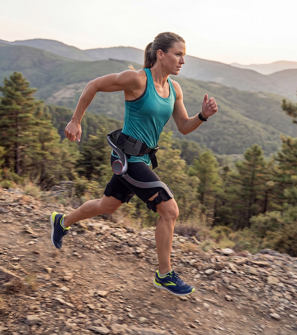 AstroShell Alpha 1 Classic Exoskeleton, 45% Leg Boost, AI Adaptive Assist, 1200W Peak Power, Dual-Battery Hot-Swap, 24km Range, 12 Motion Modes, 15-Second Quick Wear