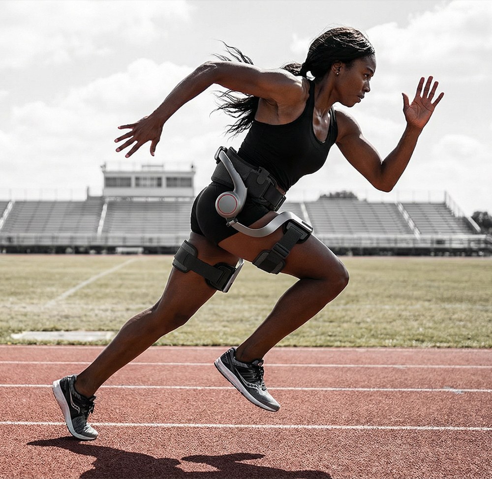 AstroShell Alpha 1 Classic Exoskeleton, 45% Leg Boost, AI Adaptive Assist, 1200W Peak Power, Dual-Battery Hot-Swap, 24km Range, 12 Motion Modes, 15-Second Quick Wear