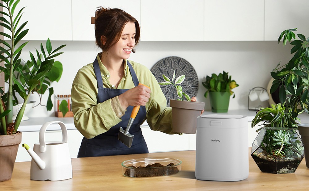Refurbished Karfo UF006-EC Kitchen Waste Disposer, 2.5L Capacity, Single-Button Auto Operation, Turn Food Waste to Fertilizer for Plants, White - EU Plug