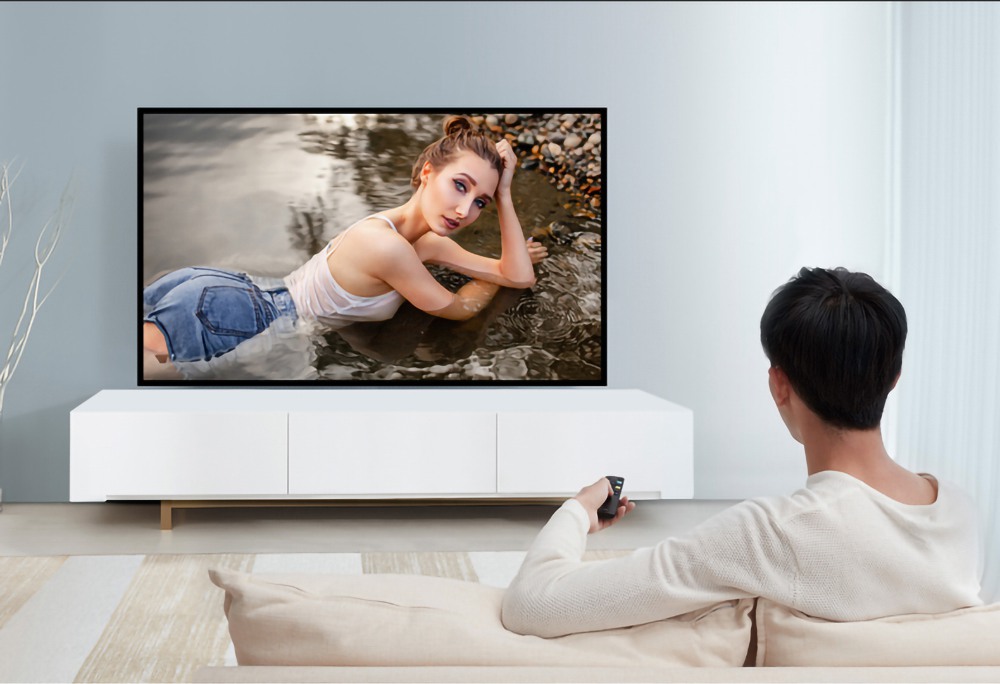 Refurbished YG300 Mini LED Projector Native320x240P Support 1080P 600LM - Yellow + White