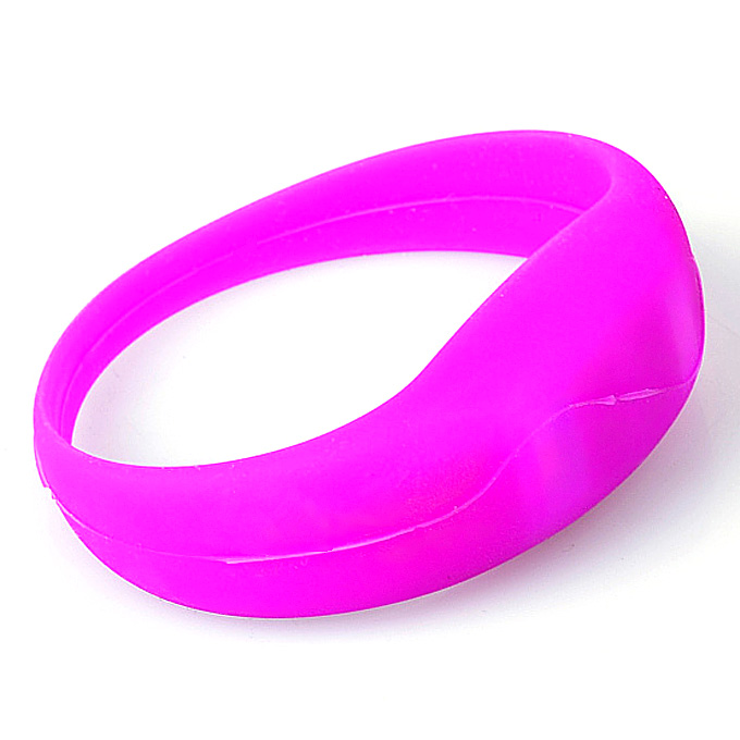 

LED Tunnel silicone bracelet vibration sensor concert Evening performances Decorations - Purple