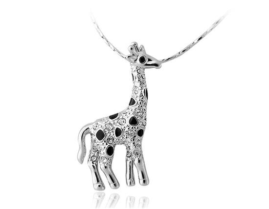 

Rigant 18K RGP Alloy Decorated Giraffe Shape Pendant Design Necklace - White Gold