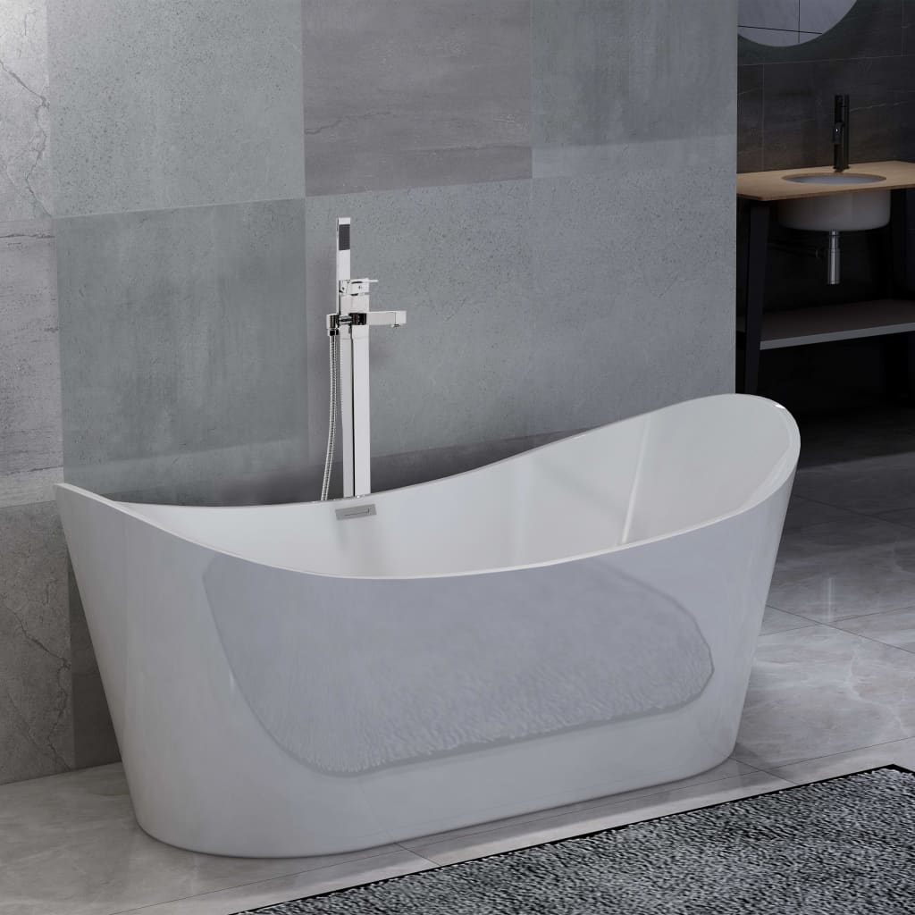 Freestanding Bathtub and Faucet 204 L 110 cm Silver