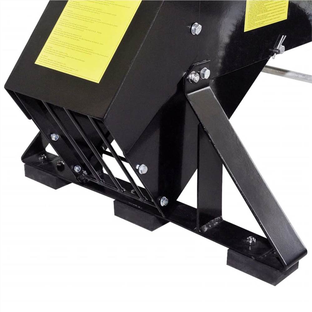 Petrol-powered Wood Chipper with 15 HP Motor