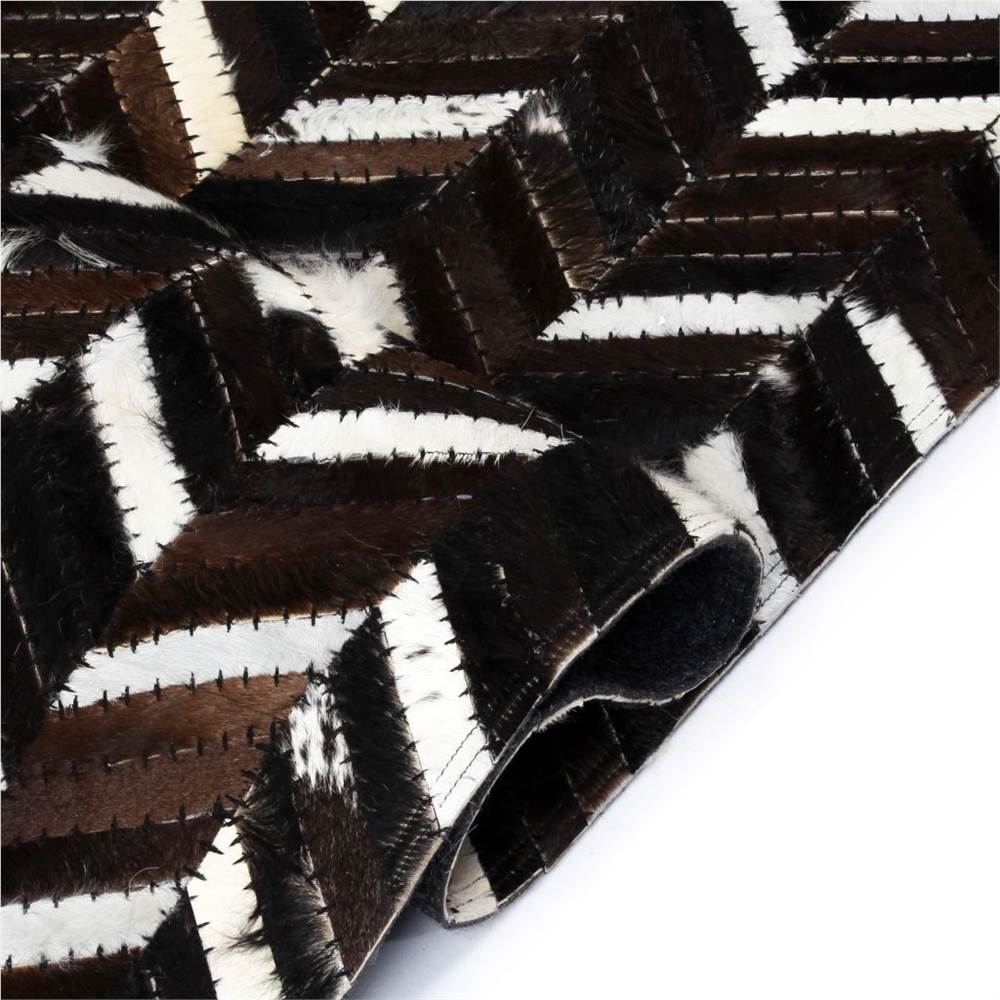 Rug Genuine Leather Patchwork 80x150 cm Chevron Black/White