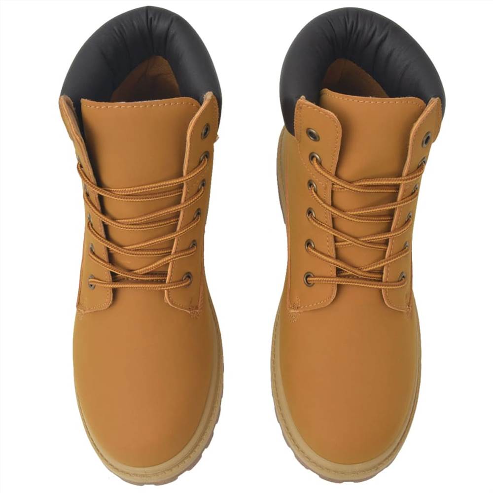 Men’s Boots Camel Size 7.5