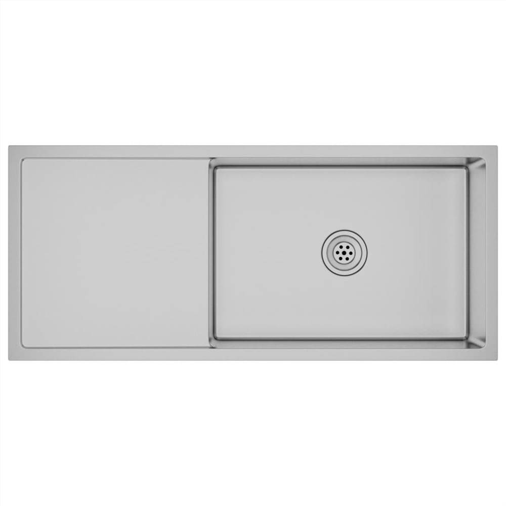 Handmade Kitchen Sink with Strainer Stainless Steel