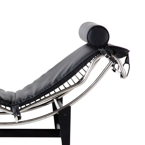 Le Corbusier LC-4 Style Recliner with Adjustable Headrest Black
