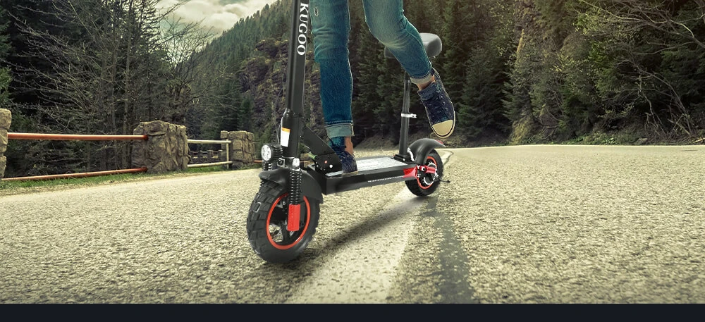 KugooKirin M4 PRO Foldable Electric Scooter Upgraded Version 10 Inch Off-Road Tyre 500W Brushless Motor 48V 18Ah Battery 3 Speed Modes Dual Disc Brake Max Speed 45KM/h LED Display 70KM Long Range Removable Saddle - Black