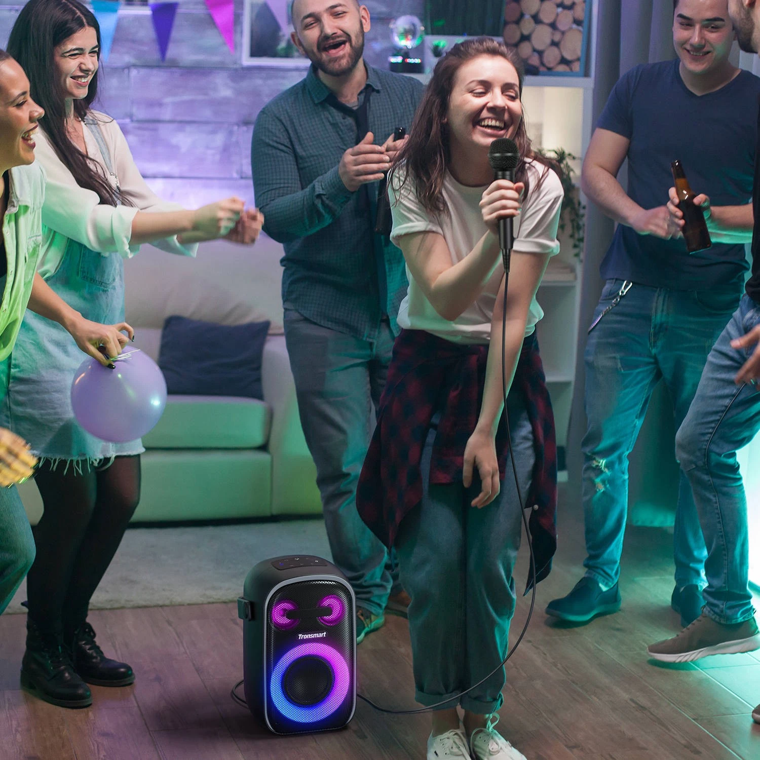 Loa Bluetooth Tronsmart Halo 110 với Micrô Karaoke có dây, Hỗ trợ Karaoke, Âm thanh nổi tuyệt vời 60W, Bluetooth 5.3, Thời gian chơi 18 giờ, Chống nước IPX6, Màu đen