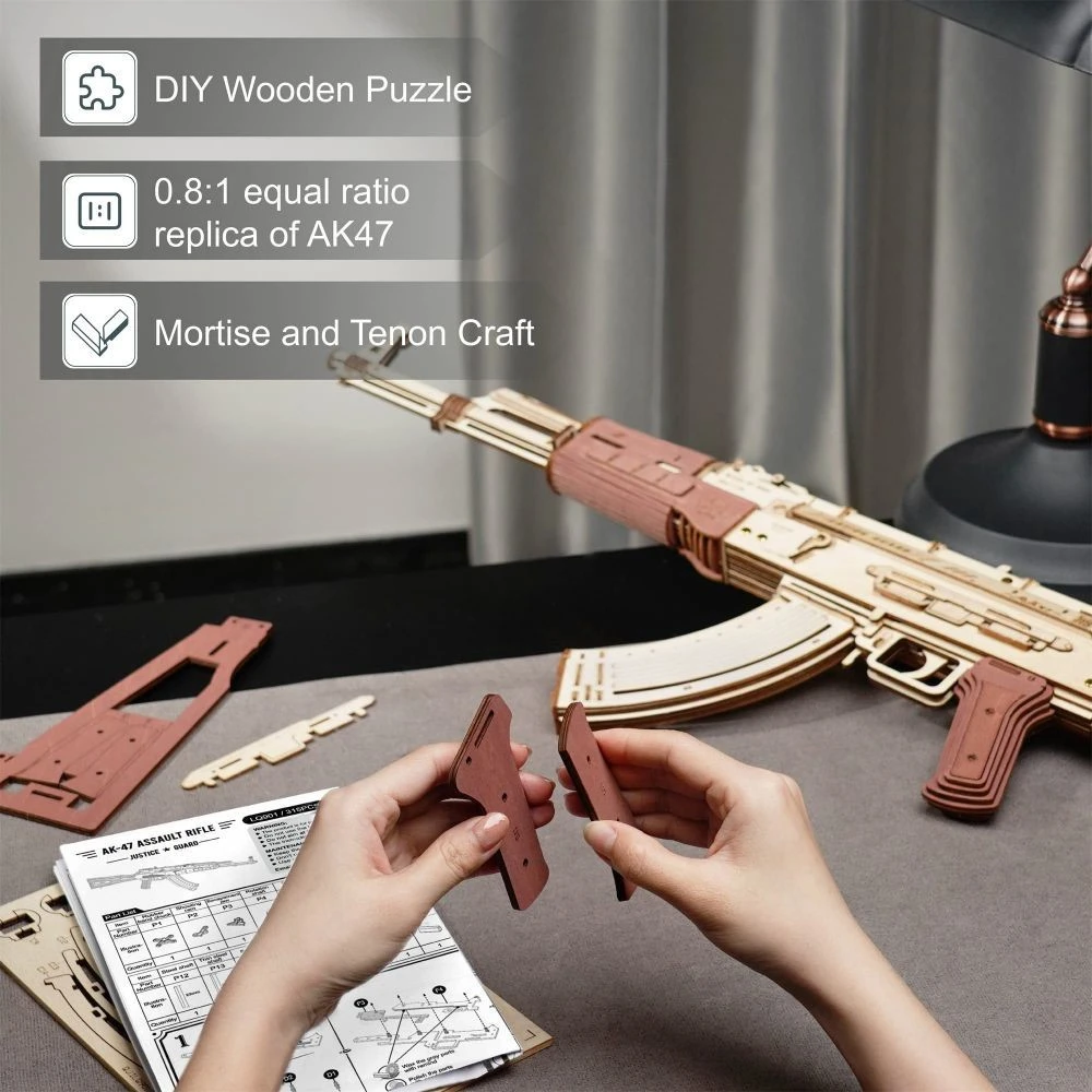 精巧1/3スケール　ミニチュア　AK47 精巧1/3スケール ミニチュア AK47 - メルカリ