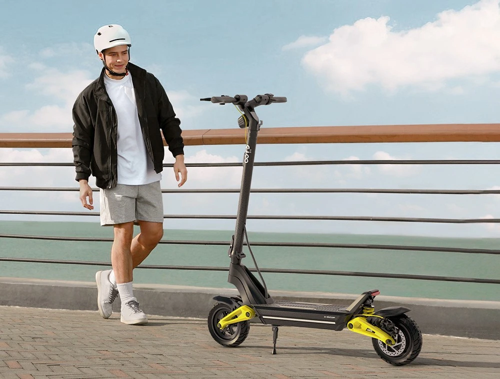 OOTD S10 Electric Scooter, 1400W Motor, 10-inch Tires, 48V 20AH Battery, 55km/h Max Speed, 60-70km Range, Disc Brake, Front and Rear Suspension