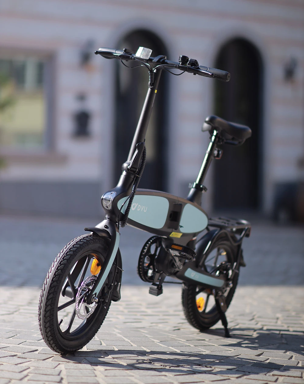 DYU C2 Electric Bike, 250W Motor, 48V 7.5Ah Battery, 16*2.5-inch Tires, 25km/h Max Speed, 40km Range, Dual Disc Brakes, LED Display