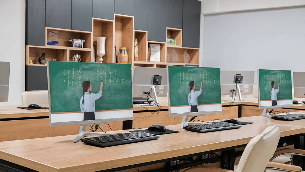 BMAX B4 Turbo Mini PC, Intel Twin Lake N150 4 Cores Max 3.6GHz, 16GB RAM 1TB SSD, 2*HDMI+1*Type-C Triple Display, WiFi 5 Bluetooth 5.0, 2*USB3.0, 2*USB2.0, 1*RJ45, 1*Headset Jack