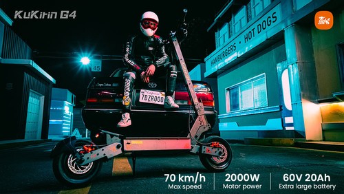 KuKirin G4 elektritõukeratas, 2 * 1000 W mootorit, 60 V 20 Ah aku, 11-tollised rehvid, maksimaalne kiirus 70 km/h, sõiduulatus 75 km, eesmised ja tagumised ketaspidurid, neljahoovaline amortisaator