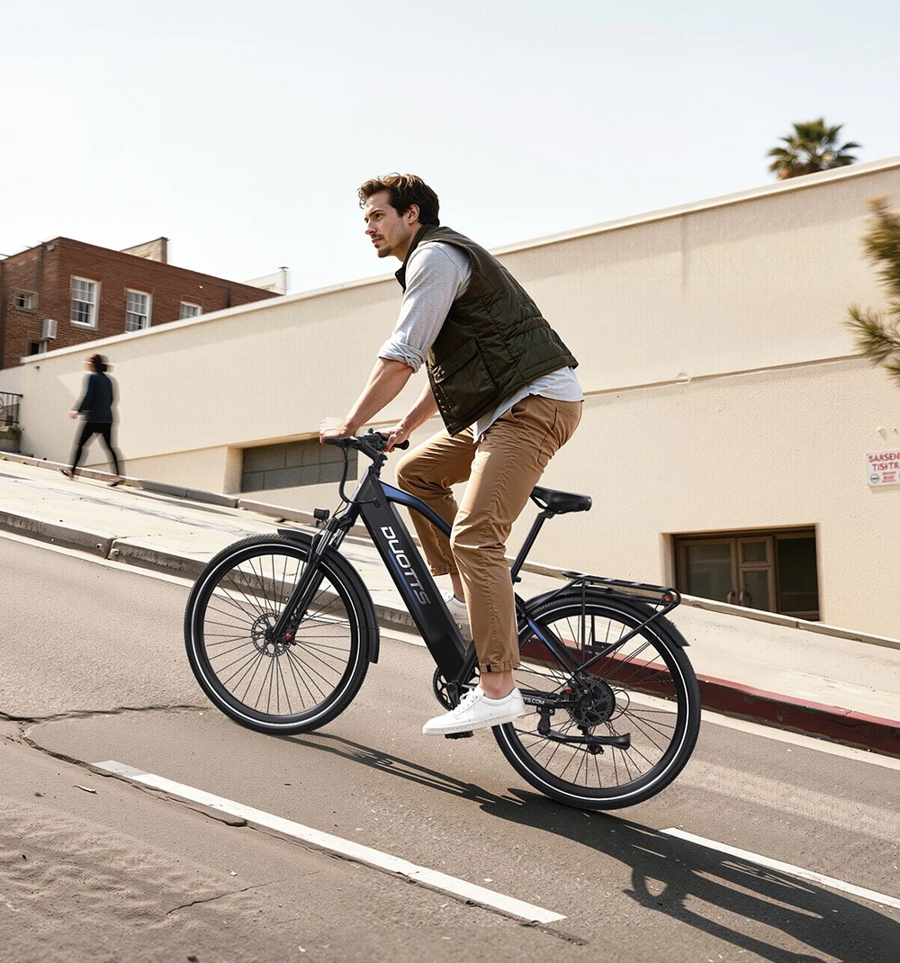 Bicicletă electrică DUOTTS C29 Max, motor de 250W, baterie de 48V 18Ah, anvelope de 29 inch, viteză maximă de 25km/h, autonomie de 120km, frâne hidraulice pe disc, suspensie furcă față, transmisie Shimano cu 7 viteze