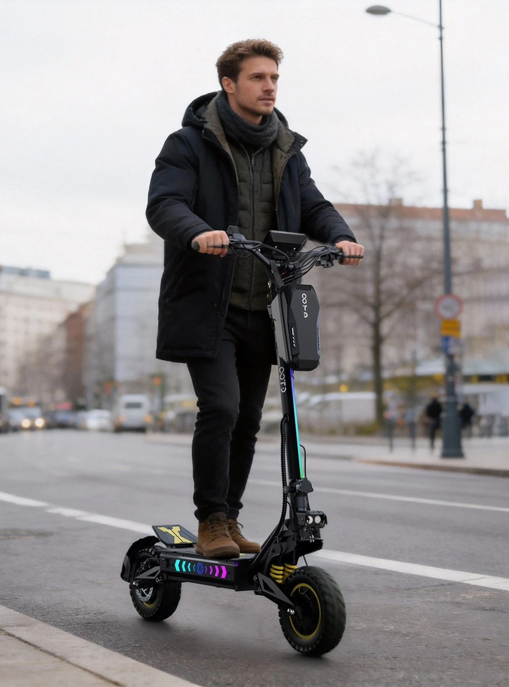 Trotinetă electrică OOTD T10 Pro, 2 motoare de 1300 W, baterie de 52 V și 23,4 Ah, anvelope de 11 inch, viteză maximă de 65 km/h, autonomie de 70 km, frâne hidraulice cu disc, suspensie cu arc
