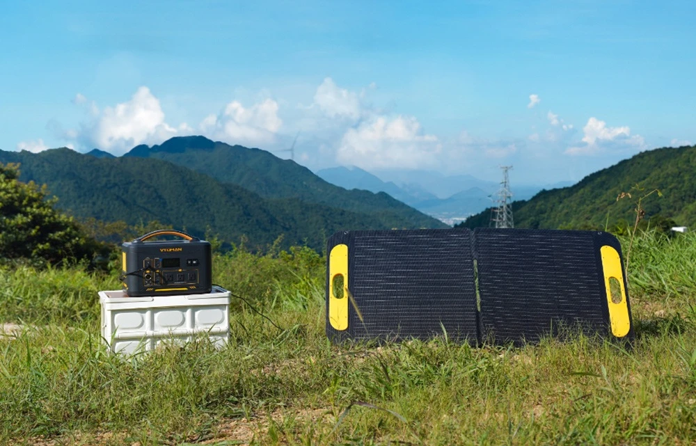 VTOMAN VS110 110W Foldable Solar Panel, 23% High-Efficiency Monocrystalline Cells, IP67 Waterproof ETFE Surface, Adjustable Kickstand, MC4 Connector for Portable Power Stations