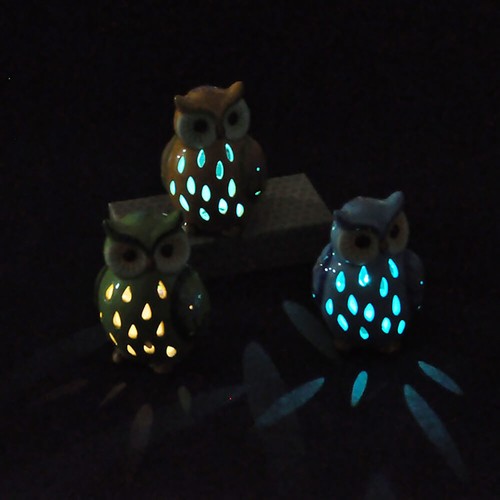 TJ16004O Ceramic Owl Solar Color Changing Led Light - Orange
