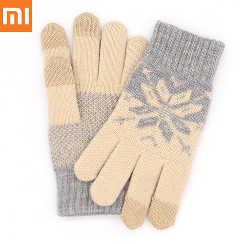 cream wool gloves