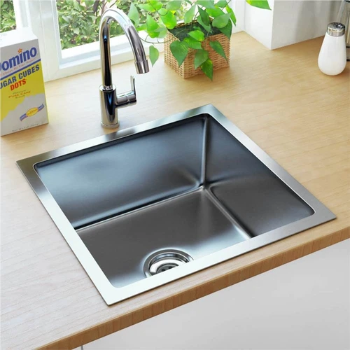 https://img.gkbcdn.com/p/2021-02-07/Handmade-Kitchen-Sink-with-Strainer-Stainless-Steel-436389-0._w500_p1_.jpg