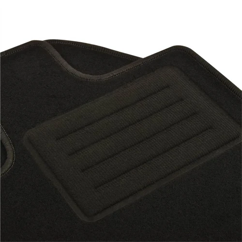 https://img.gkbcdn.com/p/2021-02-09/4-Piece-Car-Mat-Set-for-Porsche-Panamera-4WD-E-Hybrid-445533-2._w500_p1_.jpg