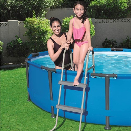flowclear pool ladder