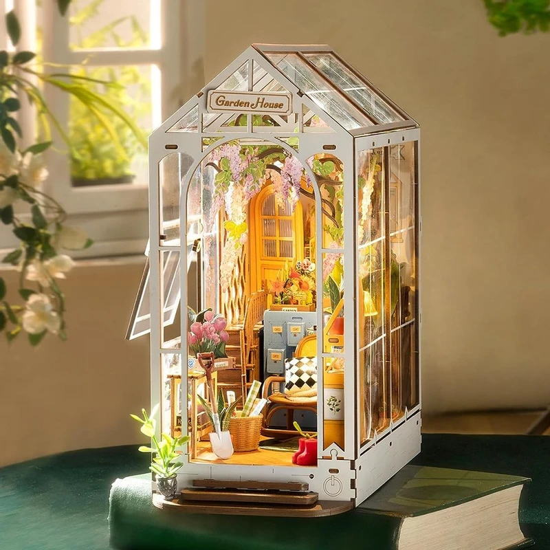 Rolife-TGB06-Holiday-Garden-