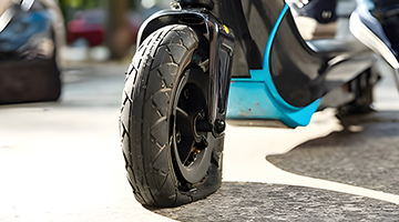 Biztonságos vezetés: kerék defektje