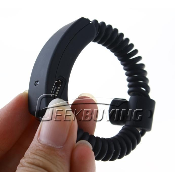 Earzee Stretch Answer Phones Communicator Vibration Alert on Wrist for iPhone 4&4S/Samsung/HTC