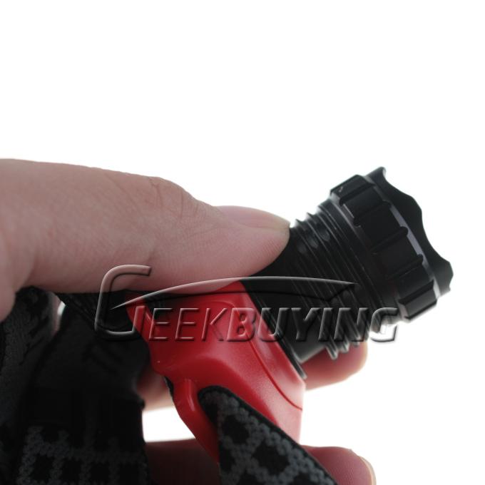 Q5 250lm 3-Mode White LED Zoomable Headlamp Red (3x AAA /1x 18650)