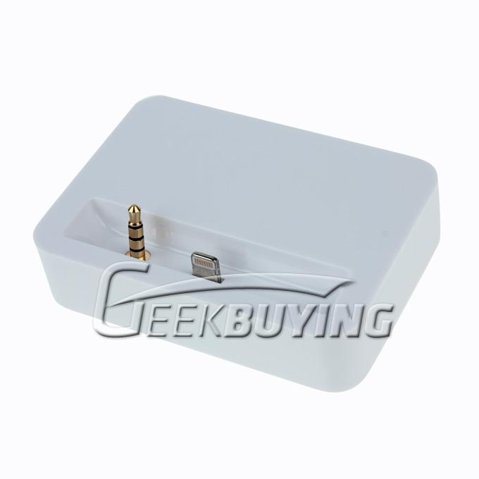 Brand New Male to 8-Pin Female Sync Charger Dock Station with 3.5mm Audio Metal Head for iPhone 5S/5C/5/iPod Touch 5 - White