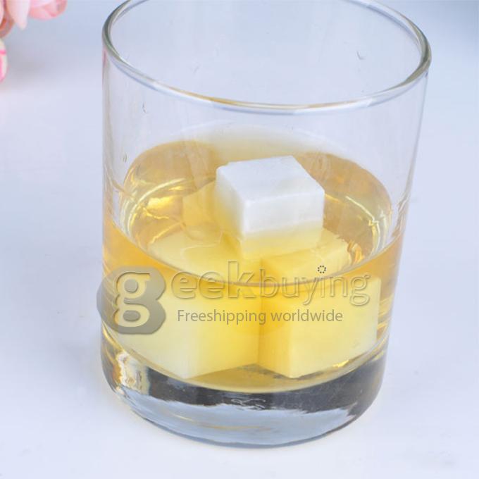 Teroforma's Whiskey Stones Ceramic Stone Ice Cubes Wine Bev Chillers  9pcs/set