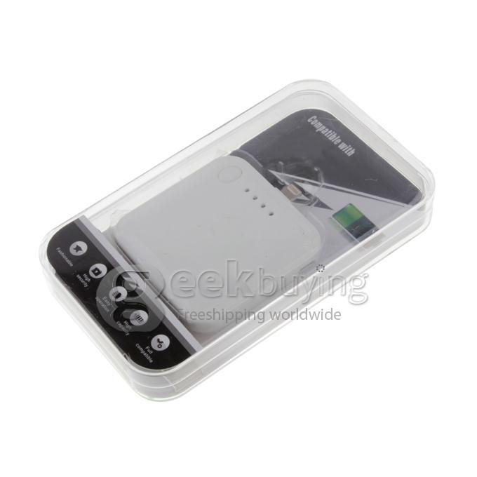 Portable 2200mAh External Battery Portable Charger Power Bank for iPhone 5S 5C 5 / iPad Mini /iPad 4 - White