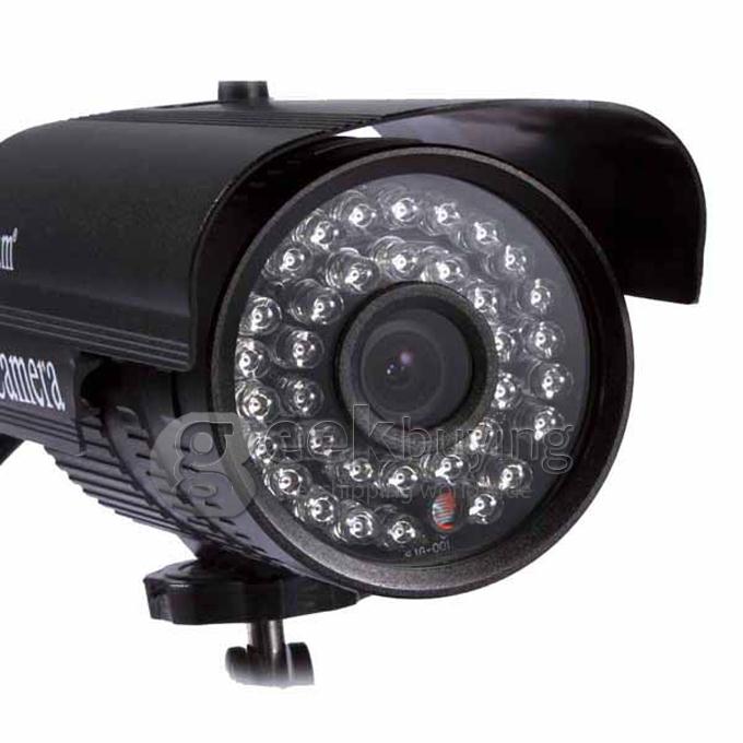 Outdoor Wanscam JW0011 P2P 300K Pixels Waterproof Wireless IP Camera with Night Vision and Motion Detection for iPhone and Android Phone