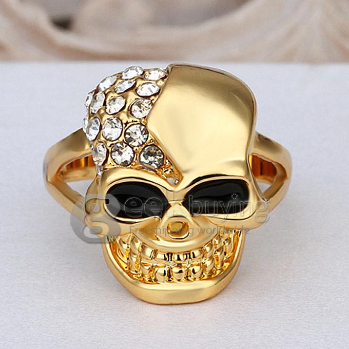 Features Women Jewelry Skull Style Ring with Rhinestones