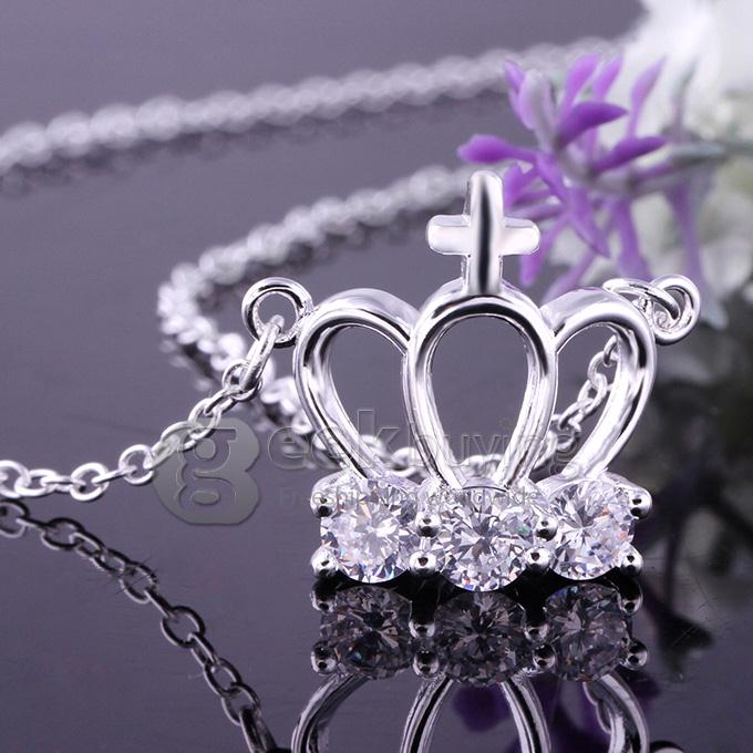 Fashion Lovely Rhinestone Crown Necklace Torque for Woman - White Stone