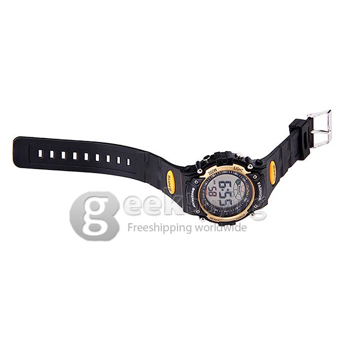 iTaiTek 812 Round Digital Sports Watch with Plastic Strap