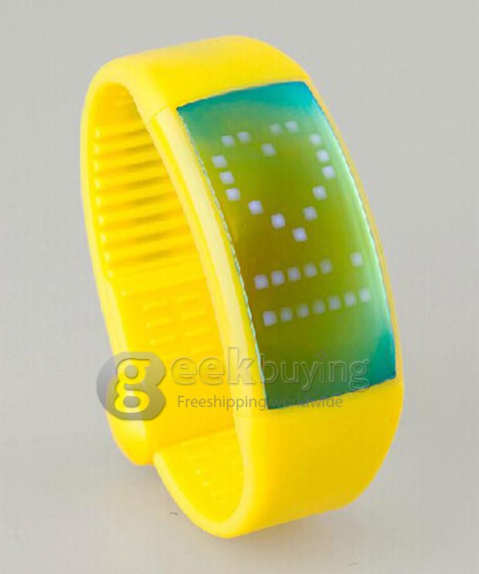 Personalized Accurate Signature USB 3D Acceleration Sensor Pedometer Smart Watch 8G Capacity - Yellow