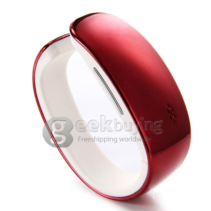 Y02 Women LCD Bluetooth 3.0 Smart Bracelet Wrist Watch for Samsung Android Phone Call/SMS Remind Remote Camera - Red