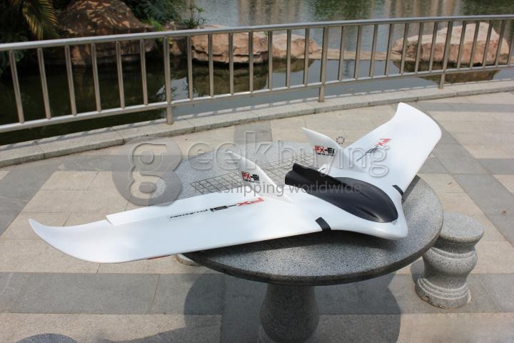 Phantom FX-61 1550mm Fly Wing FPV Plane For Beginner