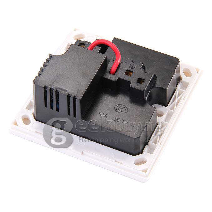 US Plug Standard Dual USB 1A Wall Socket Outlet Charger USB Socket - White