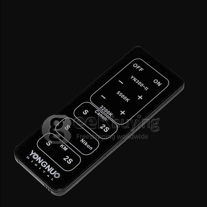 YONGUNO YN300-II 18W 2280lm 5500K 300-LED Speedlight Camera Light