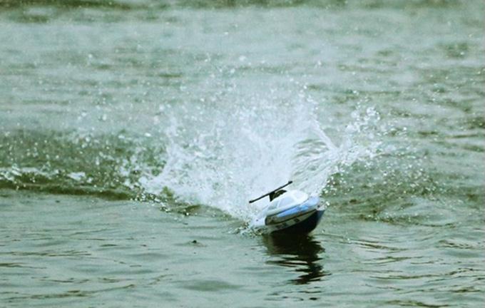 WLToys WL912 2.4G Radio Control 24KM/H RC Speed Racing Boat - White